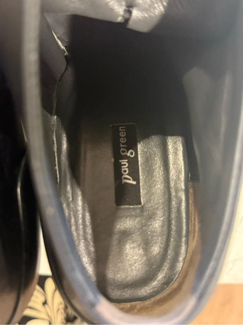 Paul Green sleek black